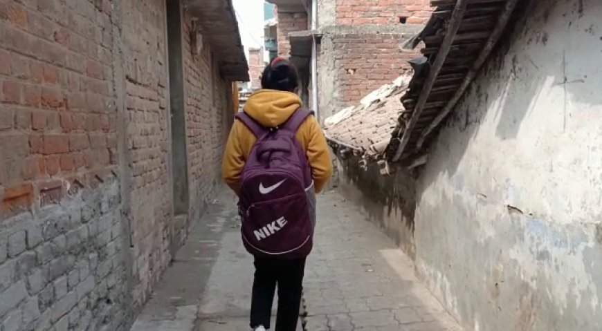 गस्ती पर सवाल ! कोचिंग जा रही छात्रा से मनचले ने छीना मोबाईल, विरोध करने पर बाल पकड़ पीटा, वारदात CCTV कैमरे में कैद