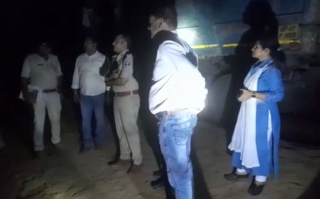 रोहतास में अवैध बालू के खिलाफ बड़ी कार्रवाई... हुई छापेमारी तो मच गया हडकंप .11वाहन को किया जप्त  साथ में  4 बालू  माफिया अरेस्ट