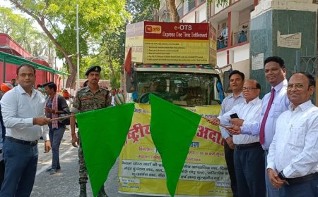 औरंगाबाद में सुलहनीय वादों को निपटाने के लिए आयोजित राष्ट्रीय लोक अदालत  का जागरूकता रथ रवाना