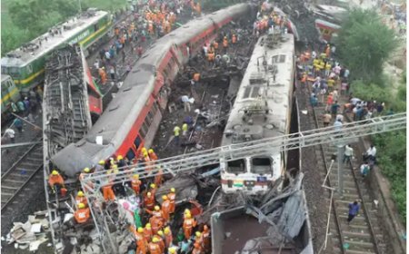 "का बा "वाली नेहा सिंह का एक और भड़काऊ गाना,बालासोर रेल मामले पर गाना गा कर मांग रही प्रधानमंत्री से इस्तीफ़ा