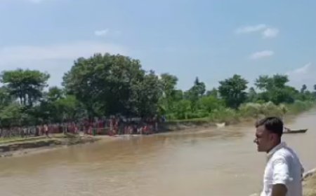 मुजफ्फरपुर में नाव हादसा में 12 से अधिक बच्चे लापता, मौके पर पहुंची NDRF और SDRF की टीम, CM के बयान से सब हैरान