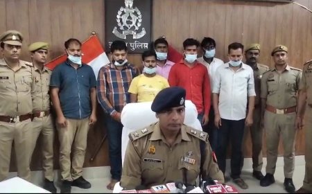 इटावा पुलिस द्वारा अवैध रूप से चल रहे जुआ (सट्टा) घर का किया गया भंडाफोड़