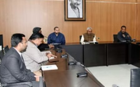 कोरोना को लेकर सीएम नीतीश और तेजस्वी यादव ने की हाई लेवल मीटिंग, दिए गए ये निर्देश