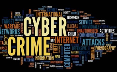 लोकसभा चुनाव : सोशल मीडिया पर भड़काऊ पोस्ट लिखने पर कार्रवाई शुरू, 3 पर FIR दर्ज