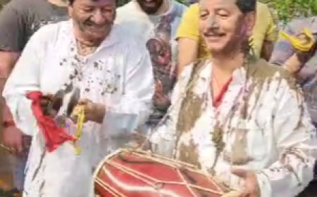 उप मुख्यमंत्री विजय कुमार सिन्हा ने होली धूमधाम से मनाया,  प्रदेशवासियों को दी बधाई