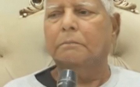 लालू ने कहा - ‘संविधान बदलने वालों की आंख निकाल लेगी जनता’,  घबराहट में बीजेपी 400 पार का दावा कर रहे