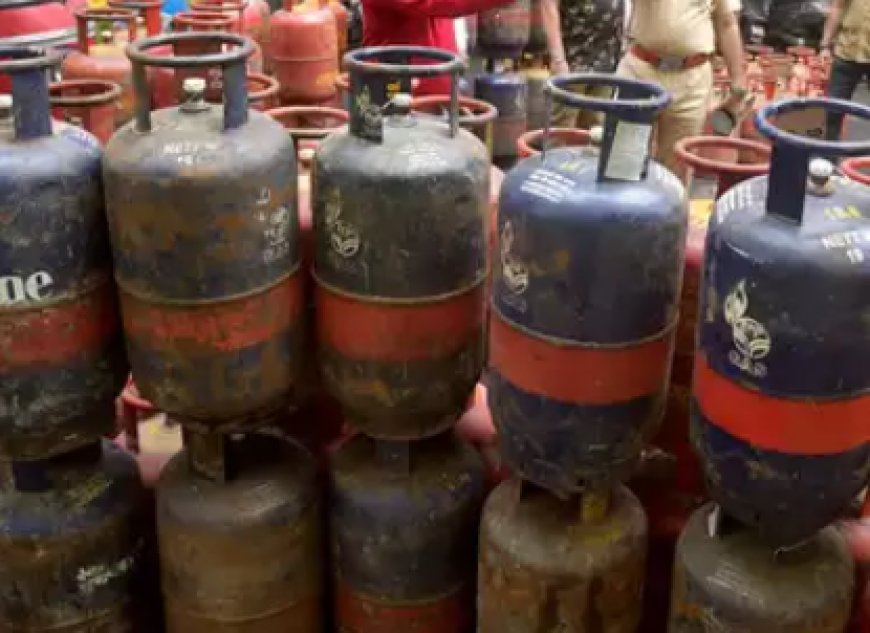 घट गए LPG सिलेंडरों के दाम, 32 रुपये और हुआ सस्ता