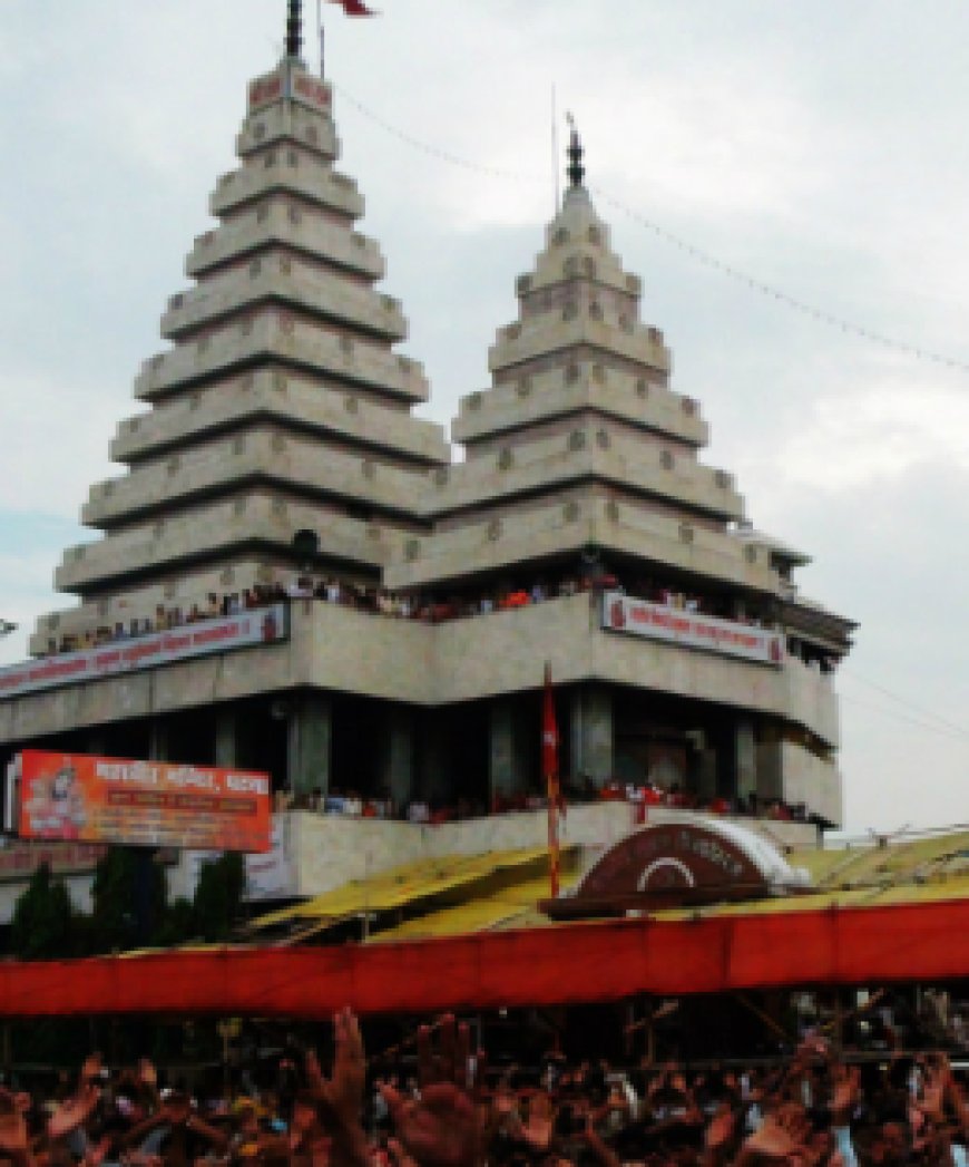 सज गया पटना का महावीर मंदिर, रात 2 बजे से ही 3 किलोमीटर लंबी लाइन, 4 लाख श्रद्धालुओं के साथ गजब का उत्साह
