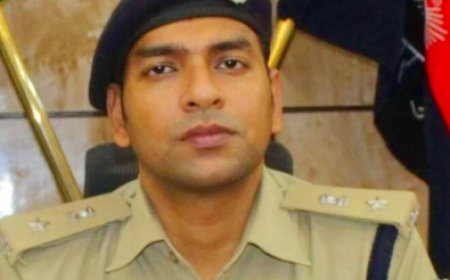 नप गए सारण के एसपी डॉ. गौरव मंगला, सारण हिंसा मामले में हुई कार्रवाई  