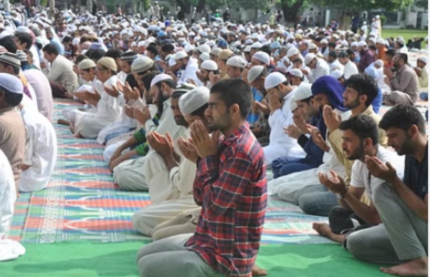 आज देशभर में मनाई जा रही बकरीद, नमाज के लिए मस्जिदों में उमड़ी भीड़ 