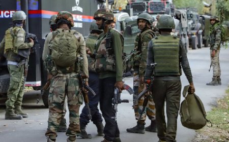 जम्मू-कश्मीर के कठुआ में JCO समेत पांच जवान शहीद, घात लगाकर आतंकियों ने किया हमला 