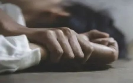 दरभंगा में इलाज के दौरान डॉक्टर पर गंदा काम करने का आरोप, आरोपी डॉक्टर राजद नेता का बेटा, FIR दर्ज