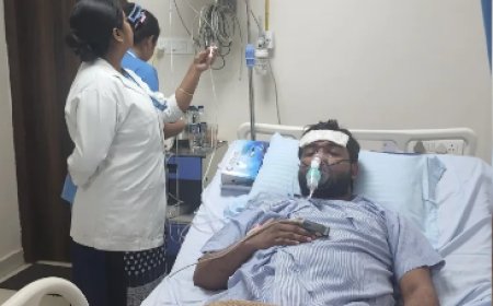 खान सर की बिगड़ी तबीयत, अस्पताल में भर्ती