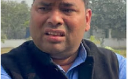 तेज प्रताप ने महुआ से चुनाव लड़ने का किया ऐलान, तो फूट-फूटकर रोने लगे विधायक मुकेश रौशन 