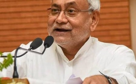 CM नीतीश ने आज TRE-3 के सफल अभ्यर्थियों को सौंपा जॉइनिंग लेटर, कहा- ‘जब सरकार में आए तो स्कूलों में ...,अरवल की नूतन कुमारी को दिया सबसे पहला नियुक्ति पत्र