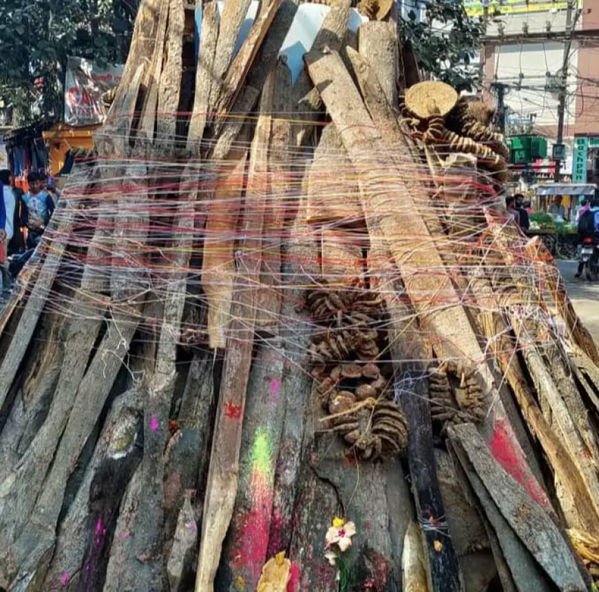 होलिका दहन आज,14 मार्च को मनाई जाएगी होली,राशि के अनुसार इन चीजों से दें आहुति