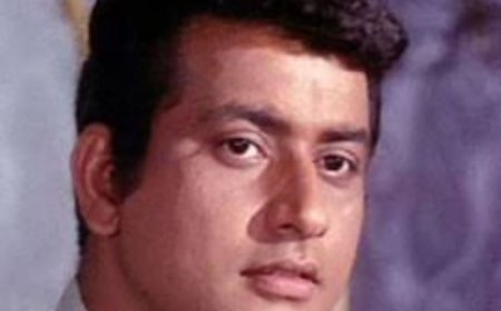 बॉलीवुड के दिग्गज एक्टर- निर्देशक मनोज कुमार का निधन,क्रांति में दिलीप कुमार को किया था डायरेक्ट, पीएम मोदी ने दी श्रद्धांजलि