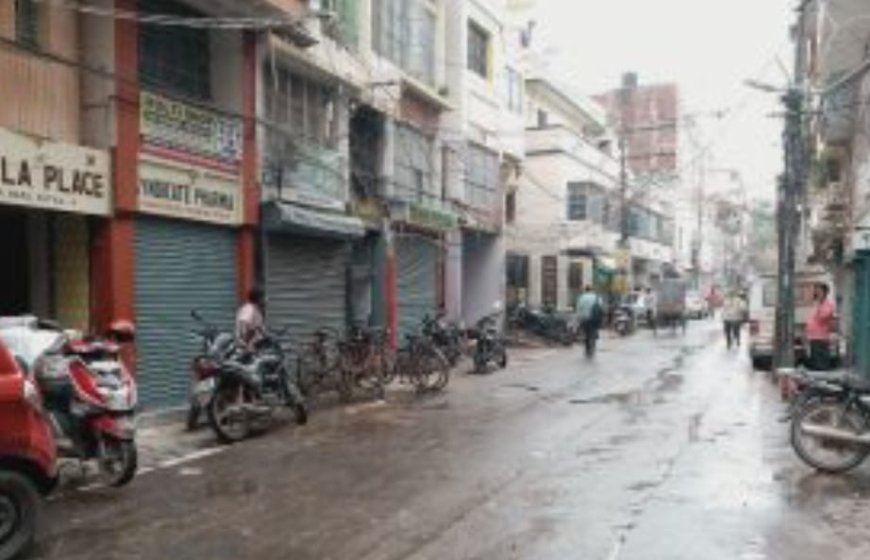 राजधानी पटना में पहलगाम हमले का विरोध, देश की बड़ी दवा मंडियों में शामिल GM रोड की थोक दुकानें आज बंद