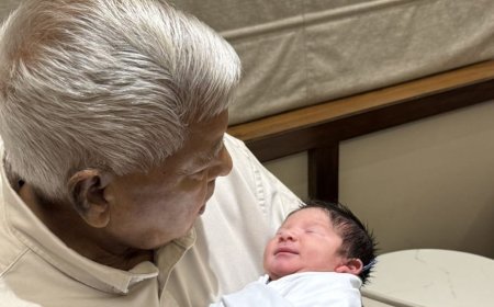 राबड़ी आवास पर बजा खुशियों का ढोल, महिलाओं ने पारंपरिक सोहर गीत गाकर "इराज" के सुख-स्वास्थ्य और समृद्धि की मंगलकामना की