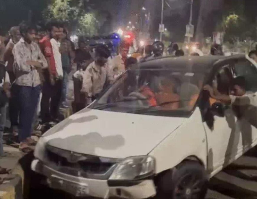 पटना में डिवाइडर से टकराई तेज रफ्तार कार, नशे में धुत आरोपी की लोगों ने की पिटाई, बार-बार बदल रहा नाम