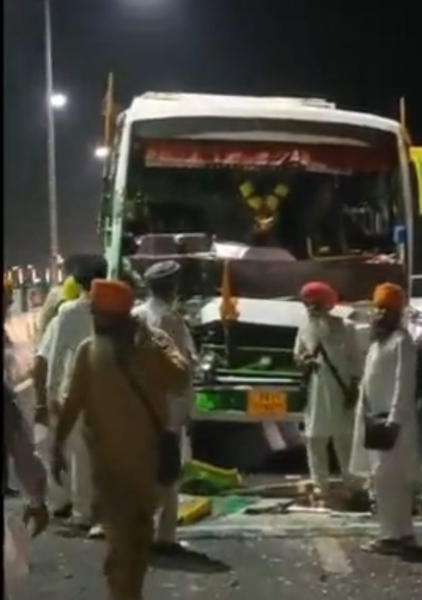 पंजाब से आ रही तेज रफ्तार बस और पिकअप वाहन की जोरदार टक्कर,पटना साहिब आ रहे थे 30 श्रद्धालु, गाडि़यों का अगला हिस्सा बुरी तरह क्षतिग्रस्त