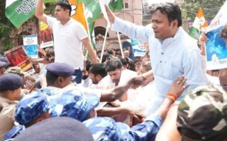 पटना में रेप पीड़िता की मौत के विरोध में यूथ कांग्रेस ने किया प्रदर्शन, निकाला विरोध मार्च ,दिलीप जायसवाल बोले-दोषियों पर सख्त कार्रवाई होगी