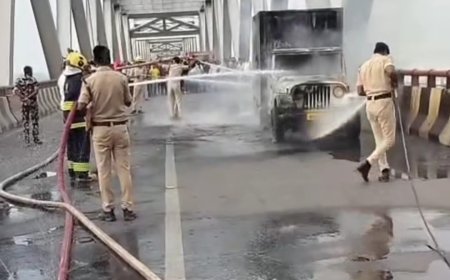 दीघा सेतु पुल पर बड़ा हादसा: पिकअप से टकराई कार में लगी आग, अफरा-तफरी, 1 KM लंबा जाम