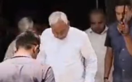 CM नीतीश ने बख्तियारपुर में गंगा रिवर फ्रंट का किया निरीक्षण , कृष्णा मंदिर में की पूजा-अर्चना,अधिकारियों दिया निर्देश