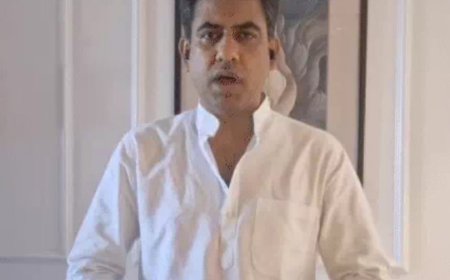 लालू यादव के जन्मदिन समारोह में अंबेडकर की तस्वीर पैरों के पास रखे जाने पर मचा सियासी बवाल, BJP ने जताई कड़ी आपत्ति