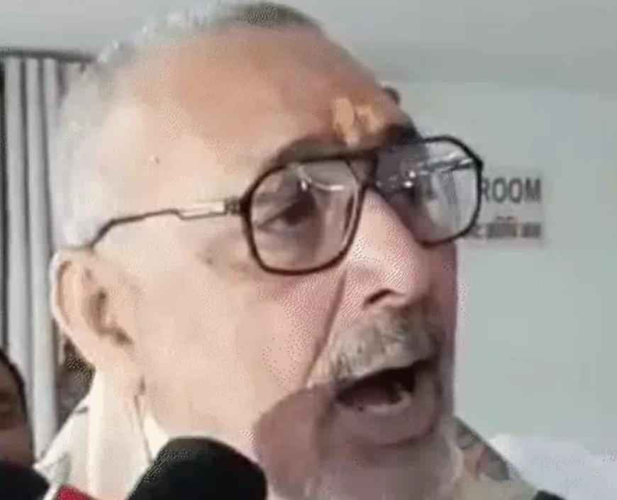 गिरिराज सिंह का हमला: लालू यादव ने किया बाबा साहेब का अपमान, गंगा किनारे बालू-गोबर खाकर मांगें माफी