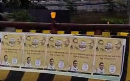 राजधानी में दीवारें बनी सियासी अखाड़ा:जनसुराज चिपका रही नीतीश -तेजस्वी के चेहरे पर पोस्टर, नियमों की उड़ रही धज्जियां