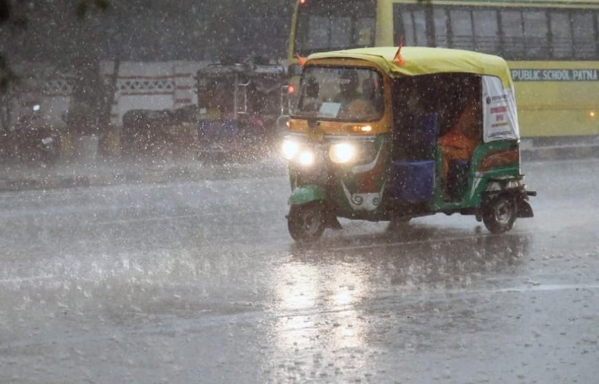 बिहार में मौसम का तांडव: पटना समेत 14 जिलों में बारिश, आंधी-तूफान और बिजली गिरने का अलर्ट