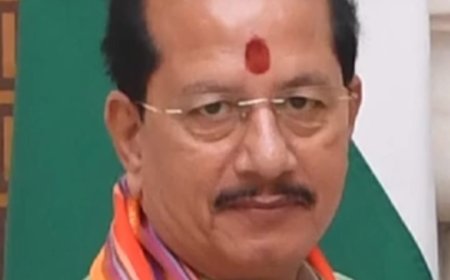 दोहरे EPIC मामले में डिप्टी सीएम विजय सिन्हा का तेजस्वी यादव पर पलटवार, कहा-यह प्रशासनिक त्रुटि.. फर्जीवाड़ा नहीं