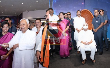 सीएम नीतीश ने तारामंडल में  वर्चुअल रियलिटी थिएटर का किया उद्घाटन,BPSC अभ्यर्थियों ने CM को रोकने की कोशिश