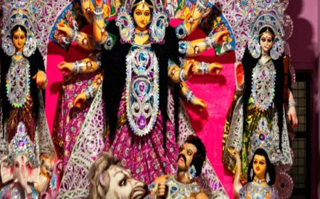 शारदीय नवरात्र सप्तमी : आज खुलेगा माता का पट, होगी कालरात्रि की पूजा,जानें किस आयु की कन्या किस देवी का स्वरूप
