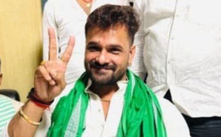 छपरा में खेसारी की दहाड़, रोड शो में उमड़ा जनसैलाब,बोले - आपकी सूरत और किस्मत बदल देंगे 