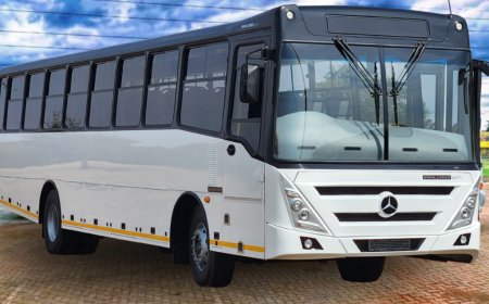 औरंगाबाद में देर रात आगजनी से हड़कंप: पेट्रोल डालकर तीन बसों में लगाई आग, लाखों का नुकसान