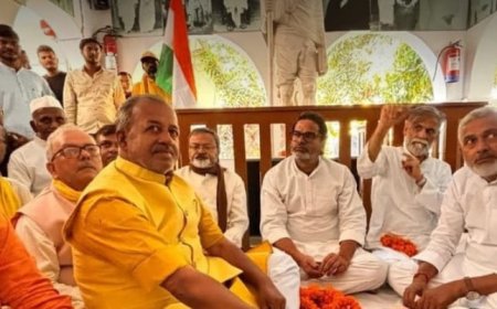 बिहार विधानसभा चुनाव में निराशा के बाद प्रशांत किशोर प्रायश्चित उपवास पर, बोले—उद्देश्य जनता तक नहीं पहुँचा सके