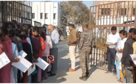 Bihar Board Matric Exam:,9 बजे गेट बंद, 9:10 पर पहुंची छात्रा… एंट्री नहीं मिली, ट्रेन से कूदकर दे दी जान