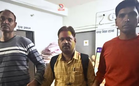 पश्चिमी चंपारण में बड़ा घूसकांड: 5 लाख लेते पकड़े गए सहायक अभियंता, घर से 42.5 लाख नकद बरामद