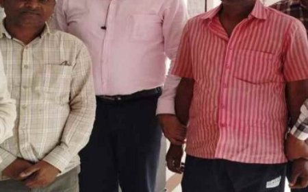 सीतामढ़ी में रिश्वत लेते मुखिया गिरफ्तार: 16 हजार की घूस लेते निगरानी टीम ने दबोचा, 1 करोड़ गबन के आरोप