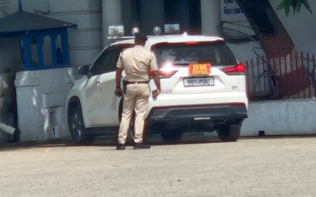 शपथ ग्रहण को लेकर प्रशासनिक हलचल तेज,लोकभवन पहुंचे DM त्यागराजन, हाई अलर्ट पर प्रशासन