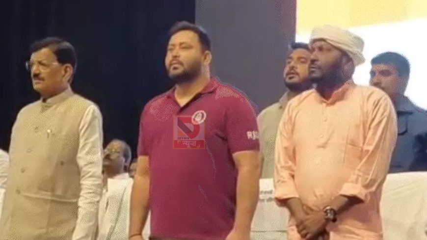 बापू सभागार में पान महासम्मेलन, तेजस्वी यादव का सरकार पर तीखा हमला,बोले- लालू जी लड़ना पसंद किए..चाचा झुकना