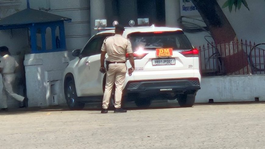 शपथ ग्रहण को लेकर प्रशासनिक हलचल तेज,लोकभवन पहुंचे DM त्यागराजन, हाई अलर्ट पर प्रशासन