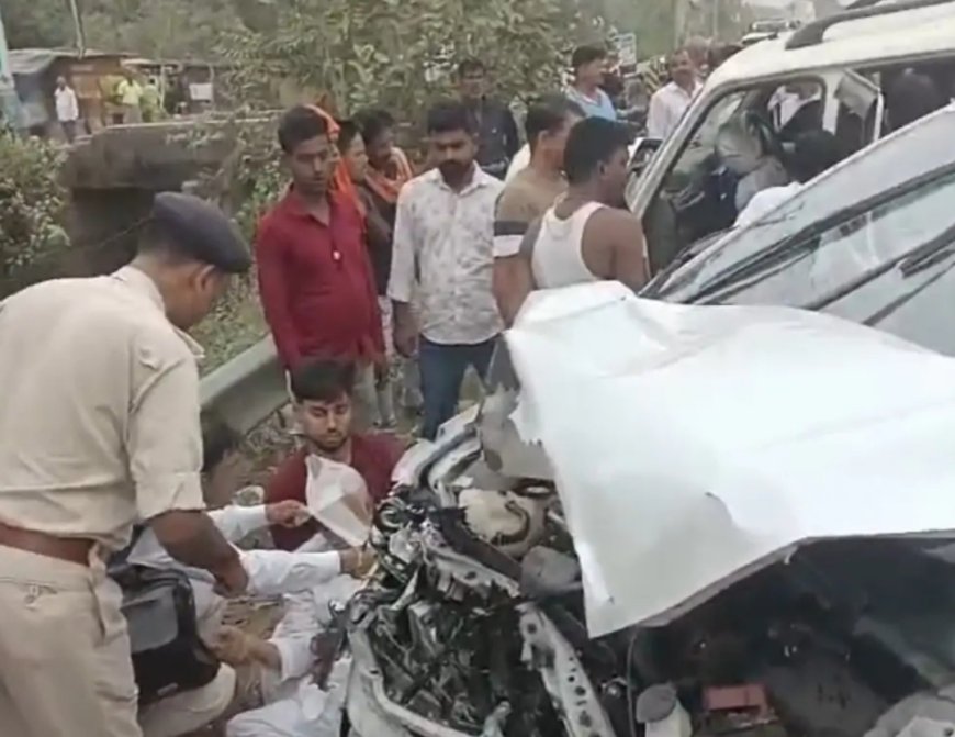 तेज रफ्तार का कहर: पटना में दो कारों की टक्कर से मची अफरा-तफरी