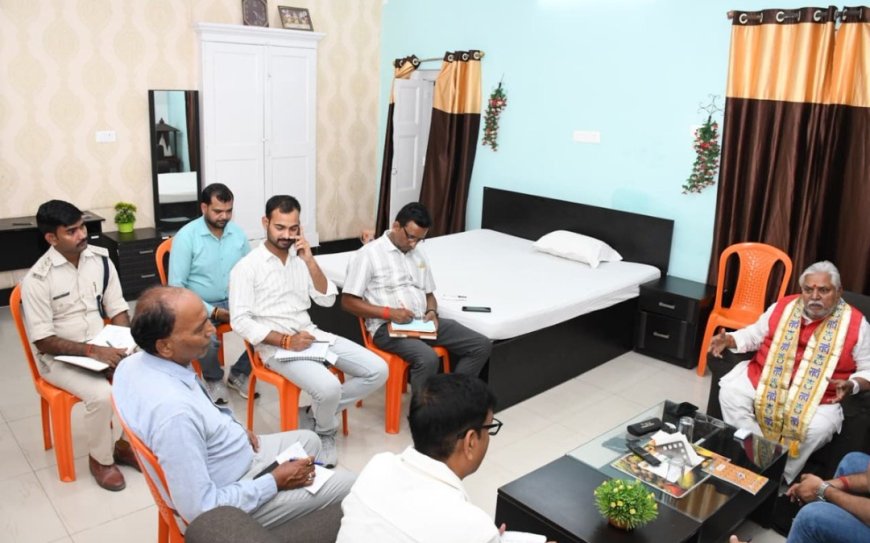 डॉ. प्रेम कुमार की समीक्षा बैठक: परिवहन व्यवस्था को आधुनिक बनाने पर जोर