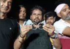 लालू के जन्मदिन पर 'शाही' इनाम : पोते के सोहर पर खुश राबड़ी ने सिंगर को दिए हीरे के कंगन, जेडीयू ने पूछा-बिल कहां है, ईडी जांच करे