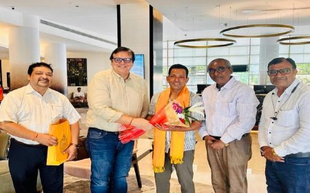 उद्योग विभाग के सचिव ने हैदराबाद में की बैठक, MSME नीति निर्माण, उद्यमिता, नवाचार एवं रोजगार सृजन पर विमर्श