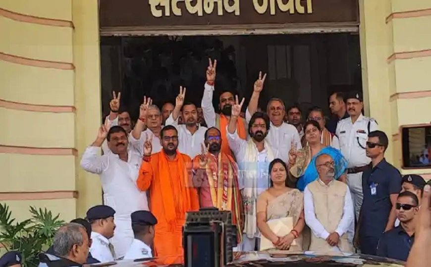बिहार MLC चुनाव: NDA के 9 और RJD से सुनील सिंह ने भरा पर्चा, उम्मीदवारी पर लालू की बेटी रोहिणी के तंज से मचा हड़कंप