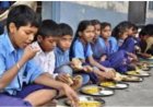 अब सरकारी स्कूलों में बच्चों को मिलेगा गुणवत्तायुक्त गर्म भोजन, मिड डे मील की समीक्षा में शिक्षा मंत्री के कड़े निर्देश 